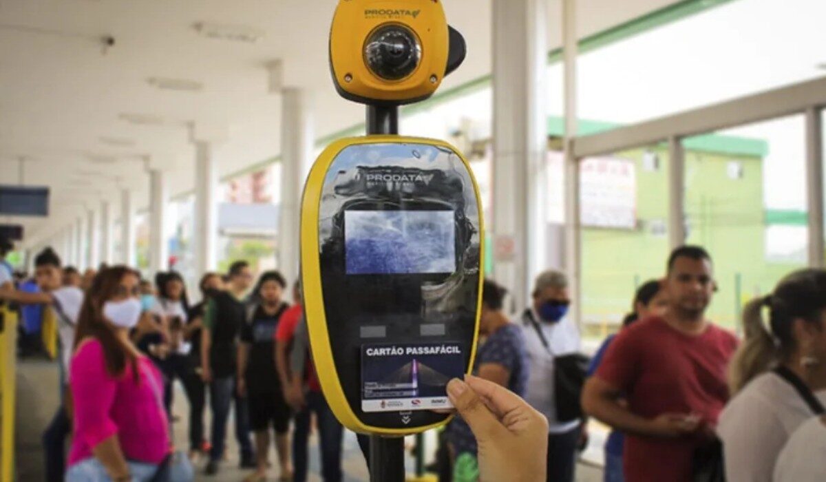 www.deixaeutefalar.com.br Manaus oferece segunda via do PassaFácil grátis por uma semana