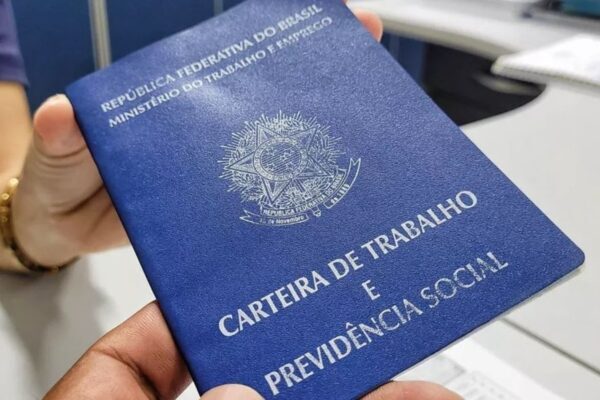 Sine Aldeota oferece 476 vagas no comércio de Fortaleza nesta quarta