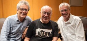 Cézar Mendes lança álbum com Caetano e Chico Buarque em outubro