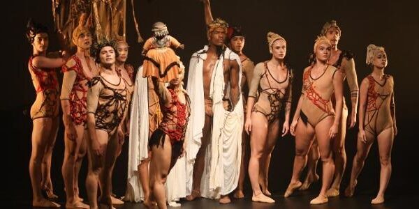 Cisne Negro Cia. de Dança leva Raízes Culturais a SP