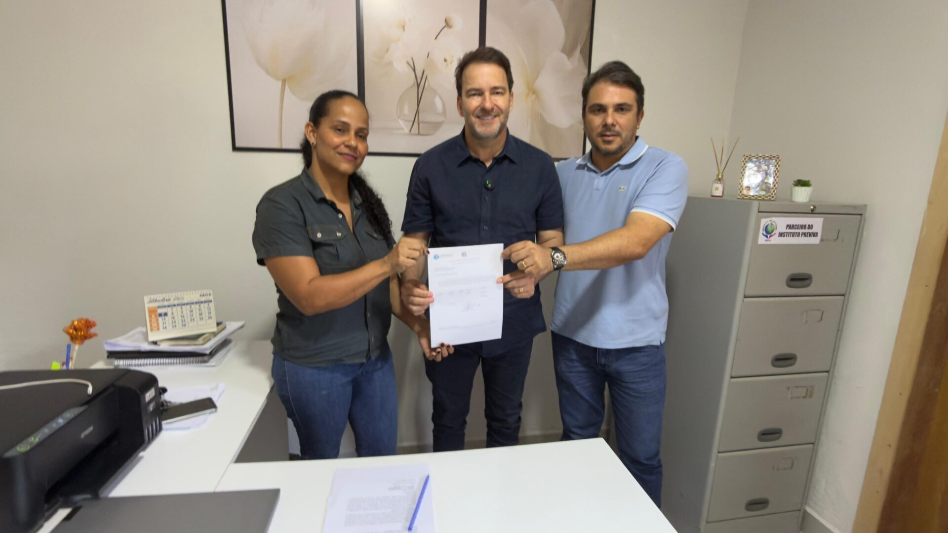 www.deixaeutefalar.com.br Alex Redano assegura emenda de R$ 50 mil para o Instituto Previva, em Ariquemes