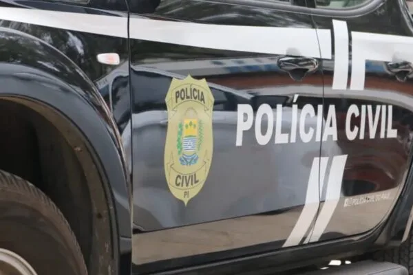Homem é morto a tiros durante assalto em Demerval Lobão, no Piauí Homem é morto a tiros durante assalto em Demerval Lobão, no Piauí