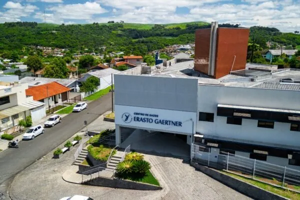 LPCC expande atendimento oncológico para cidades do Paraná e SC