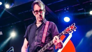 Guitarrista fundador do Dead Kennedys tem Parkinson