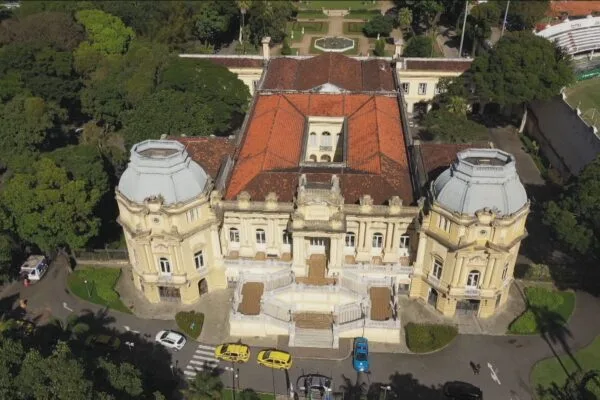 Candidatos ao governo do RJ têm agenda de campanha nesta terça