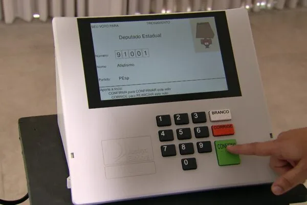 Raquel e João Campos empatados a uma semana do 1º turno em PE Raquel e João Campos empatados a uma semana do 1º turno em PE