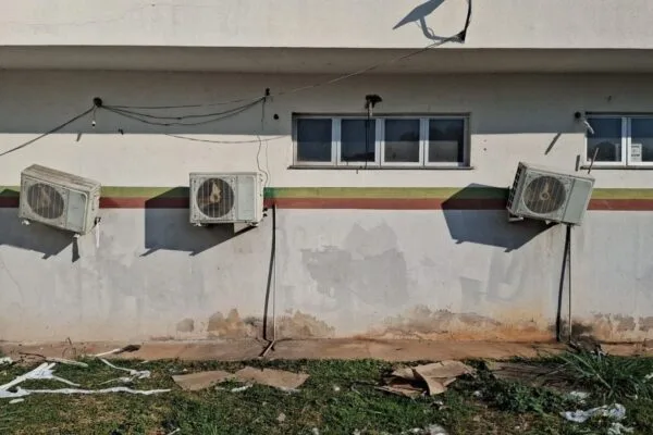 Furto de cabos suspende atendimentos em unidade de saúde em Várzea Grande Furto de cabos suspende atendimentos em unidade de saúde em Várzea Grande
