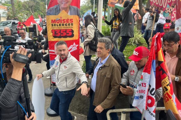 Haddad fala sobre operação que mira empresas de ônibus e PCC em SP