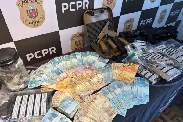Operação prende 12 por tráfico organizado no PR e SC Operação prende 12 por tráfico organizado no PR e SC