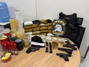 Três PMs são presos no Porto de Manaus por extorsão e tráfico