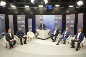www.deixaeutefalar.com.br NSC TV realiza debate entre candidatos ao Senado por SC