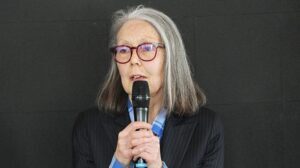 Anne Carson vence o Nobel de Literatura 2026