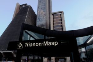 Metrô fecha estação Trianon-Masp durante ato de Lula na Paulista