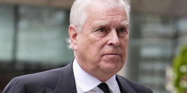 Alta Corte de Londres anula mandados usados contra Andrew