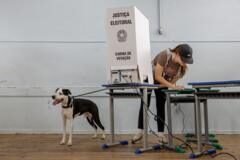 TSE descarta interferências externas na eleição; Lula e Flávio estão empatados
