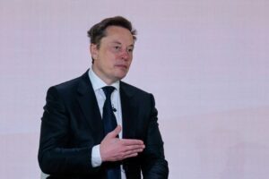 Musk gastou US$ 366 mi para manter republicanos no Congresso