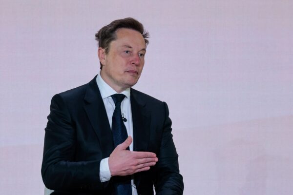 Musk gastou US$ 366 mi para manter republicanos no Congresso Musk gastou US$ 366 mi para manter republicanos no Congresso