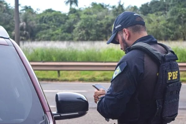 PRF lança operação nas rodovias do MA no feriado de 12 de outubro PRF lança operação nas rodovias do MA no feriado de 12 de outubro