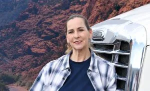 Candidata ao Congresso dos EUA diz ter sido estuprada no Arizona