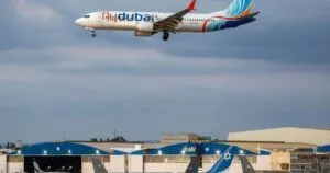 Programa de TV ajuda passageiro a pousar avião da FlyDubai Programa de TV ajuda passageiro a pousar avião da FlyDubai