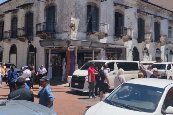 Guatemala oferece ajuda ao Panamá após terremoto de magnitude 7,7