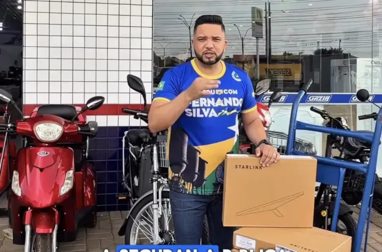 Fernando Silva entrega 10 Starlinks à Polícia Militar para melhorar a comunicação no interior de Rondônia