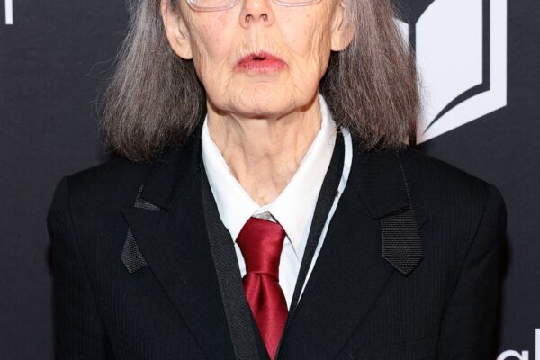 Anne Carson vence o Nobel de Literatura 2026