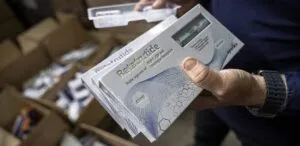 Anvisa proíbe venda e manda apreender retatrutida e tirzepatida