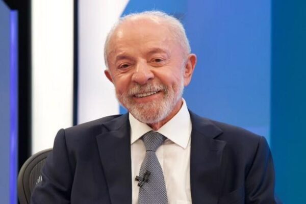 Lula fala sobre Trump, caso Master e dívidas das famílias em entrevista