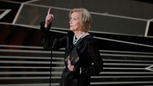 www.deixaeutefalar.com.br Eva Marie Saint, vencedora do Oscar, morre aos 102 anos