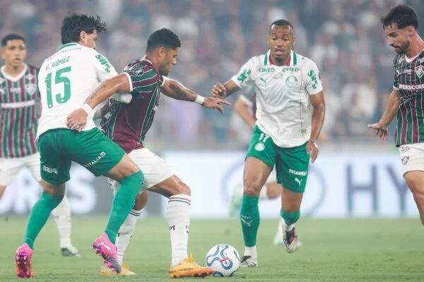 Palmeiras vence Fluminense por 2 a 1 no Maracanã pela Libertadores Palmeiras vence Fluminense por 2 a 1 no Maracanã pela Libertadores
