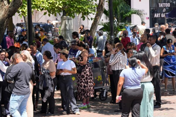 Terremoto de magnitude 7,7 atinge o Panamá com alerta de tsunami