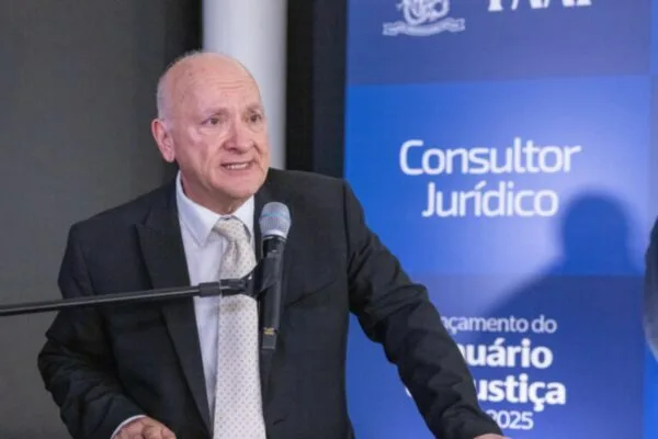 Fundador da ConJur morre após passar mal no Centro de SP