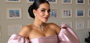 Relógio de Hebe Camargo aparece em casamento dos Kennedy