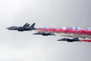 Taiwan recebe primeiros F-16V dos EUA em meio a tensões com a China Taiwan recebe primeiros F-16V dos EUA em meio a tensões com a China