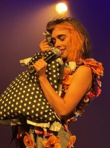 Juliana Linhares grava show no Circo Voador em janeiro
