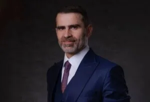 Senador que assumirá vaga de Moro migra para o PL Senador que assumirá vaga de Moro migra para o PL