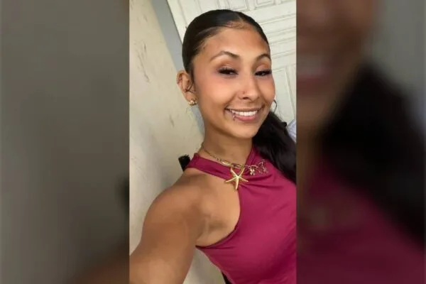 Jovem morre eletrocutada ao estender roupa no Paraná