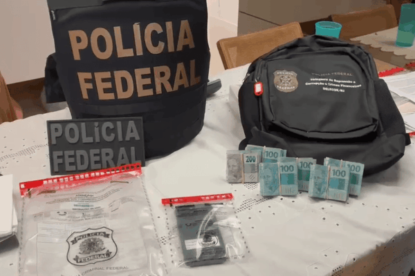 PF mira desembargador e família por suposta venda de sentença PF mira desembargador e família por suposta venda de sentença
