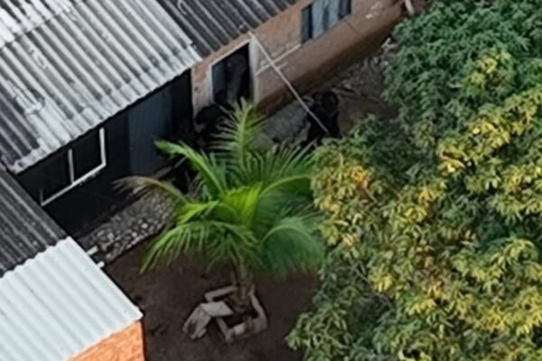 PF faz operação contra estrutura do PCC em 8 cidades de MS PF faz operação contra estrutura do PCC em 8 cidades de MS
