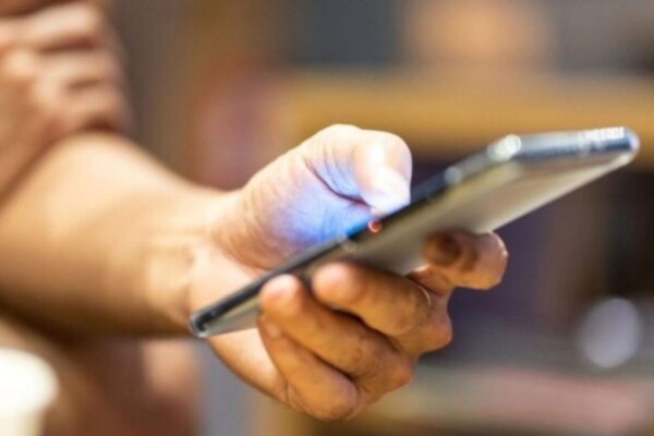 MT lança app para acompanhar filas do SUS pelo celular