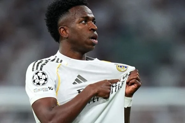 Vinicius Jr. admite má fase e promete retomada