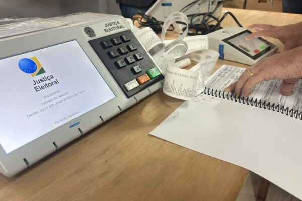 SC entra na reta final da votação com apuração à vista