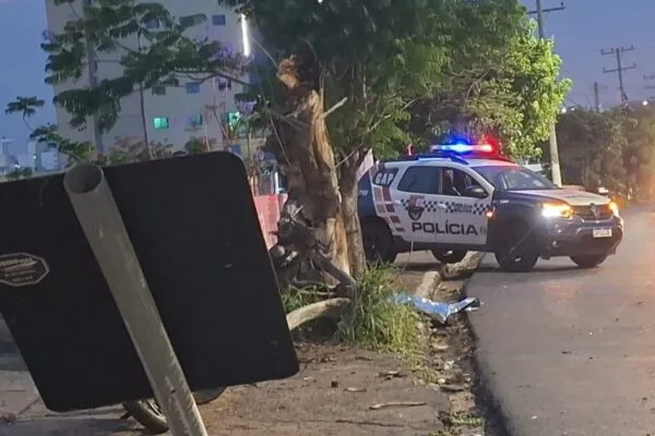 Jovem de 21 anos morre em acidente de moto em Cuiabá