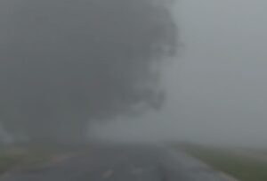 Neblina e chuva afetam rodovias no sul de MS