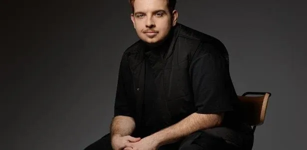 Guilherme Gila vive nova fase no teatro musical