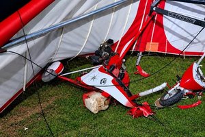 Homem fica gravemente ferido ao perder controle de trike em MT