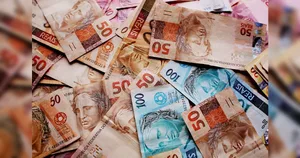 Aposta de Arapongas acerta quina da Mega-Sena e ganha R$ 59 mil Aposta de Arapongas acerta quina da Mega-Sena e ganha R$ 59 mil